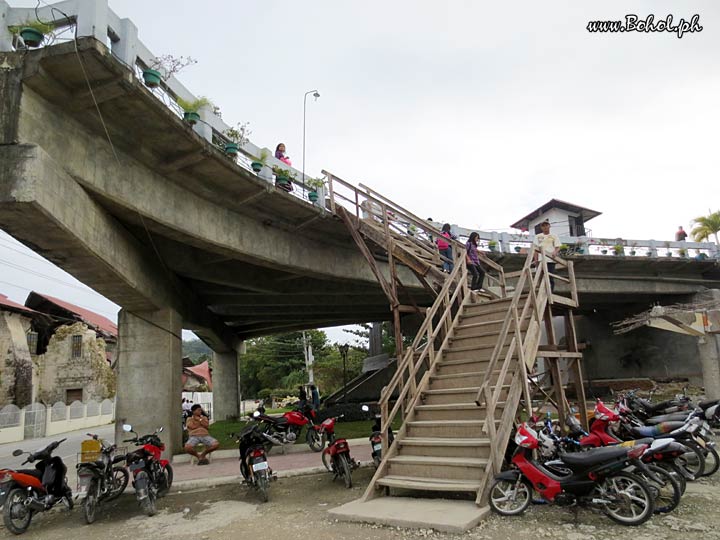 Loboc Bridge